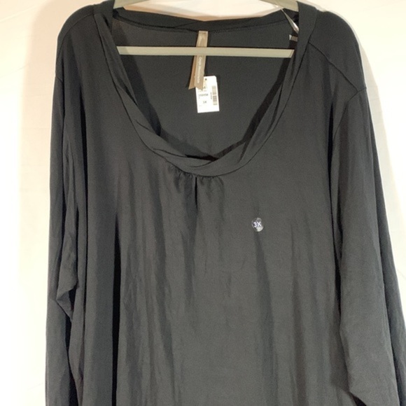 Pennington’s Black Long Sleeve Top NWT - Picture 2 of 6